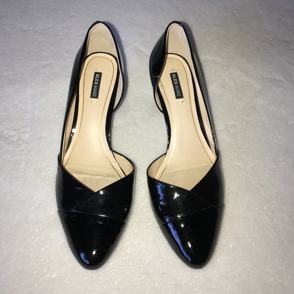 Alex Marie Black Patent Leather pumps - Picture 1 of 8